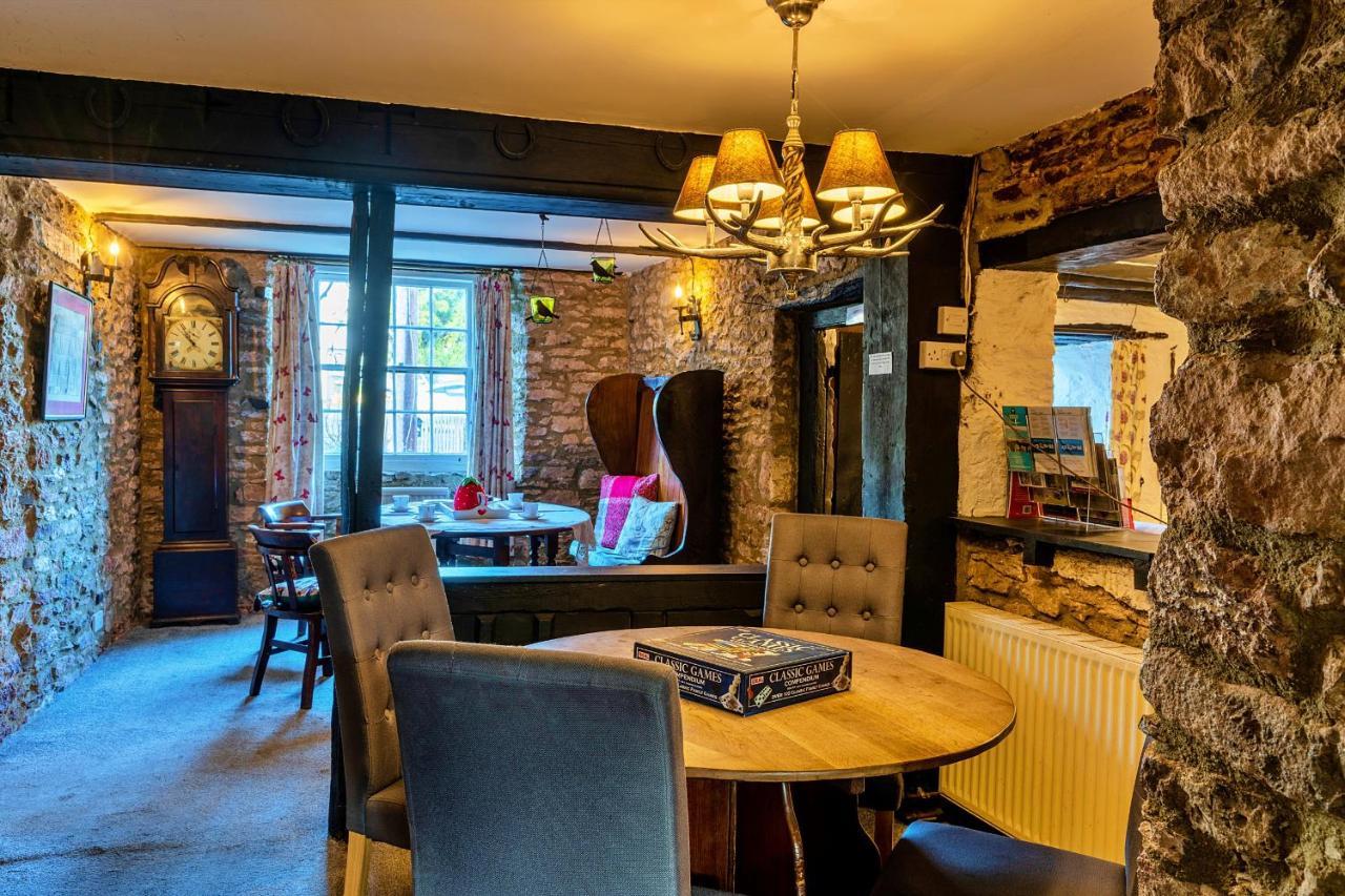 Finest Retreats - The Old Church House Inn Broadhempston ภายนอก รูปภาพ
