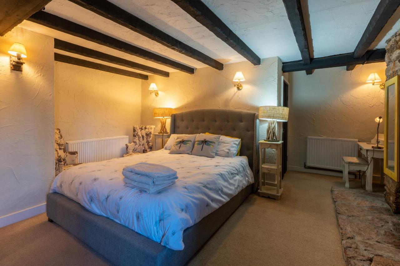 Finest Retreats - The Old Church House Inn Broadhempston ภายนอก รูปภาพ