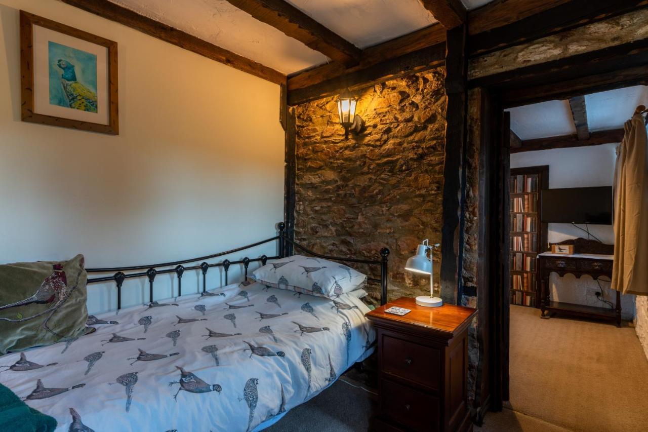 Finest Retreats - The Old Church House Inn Broadhempston ภายนอก รูปภาพ